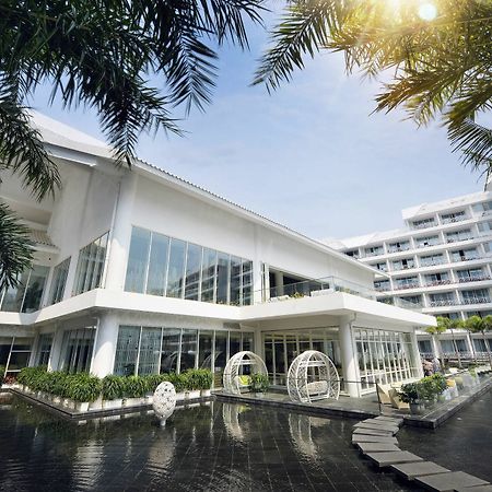 Palace Resort Yalong Bay Sanya Luoyushangcun ภายนอก รูปภาพ