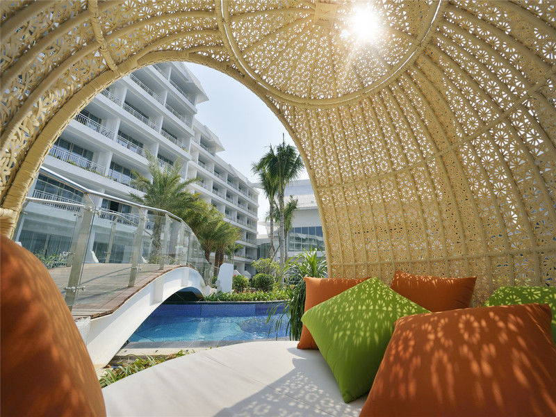 Palace Resort Yalong Bay Sanya Luoyushangcun ภายนอก รูปภาพ