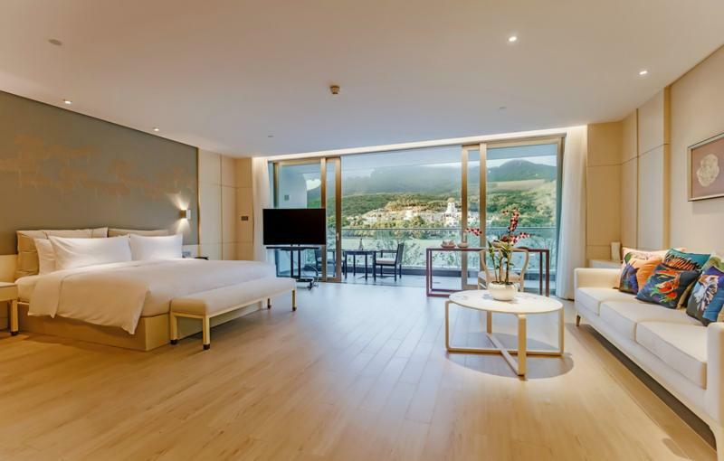 Palace Resort Yalong Bay Sanya Luoyushangcun ภายนอก รูปภาพ