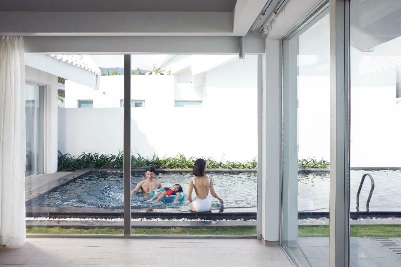 Palace Resort Yalong Bay Sanya Luoyushangcun ภายนอก รูปภาพ