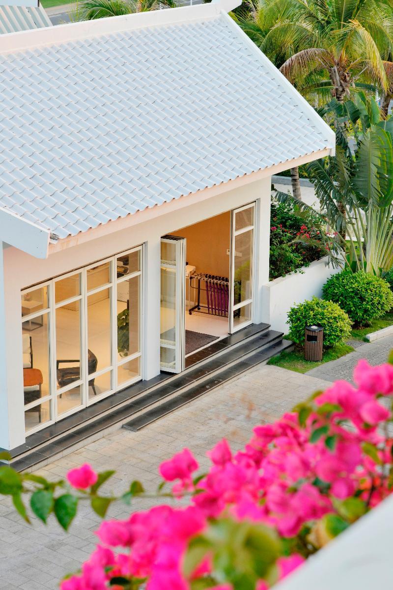 Palace Resort Yalong Bay Sanya Luoyushangcun ภายนอก รูปภาพ